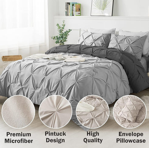 The White Moss Rosalie Reversible Pinch Pleat Winter comforter with  pillow covers